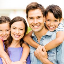 What Are the Advantages of Family Dentistry?